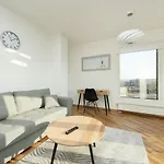 Cozy Lootsi Residence With Sauna And Balcony - Tallinn City Centre